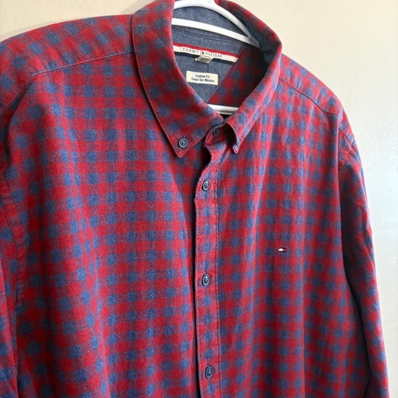 Tommy Hilfiger Red &Blue Checkered Men Button Down Cotton Shirt - Picture 4 of 12